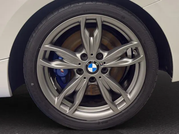 BMW M240i xDrive Cabrio