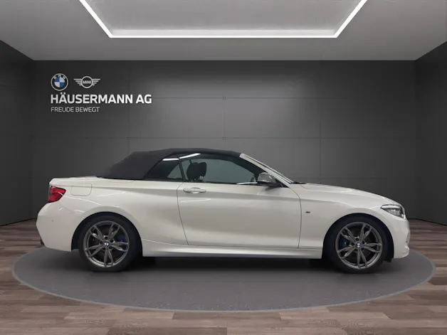 BMW M240i xDrive Cabrio