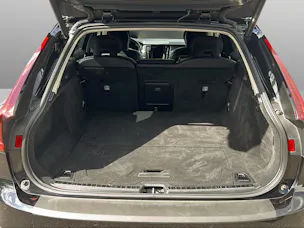 Volvo V90 2.0 B4 Momentum