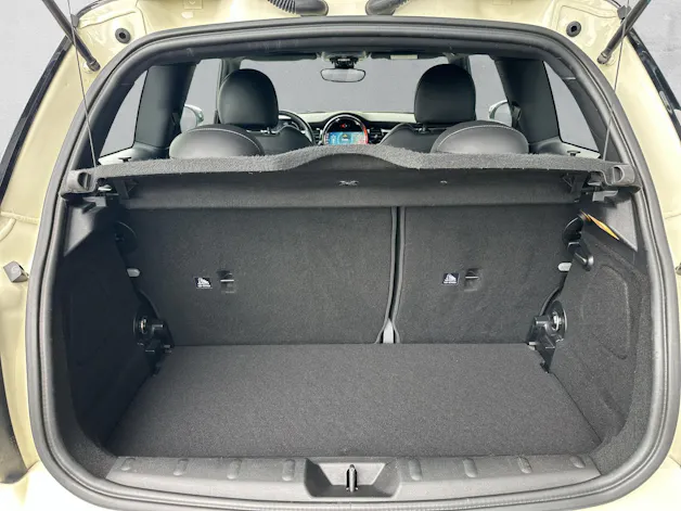 Mini Cooper Classic Trim F56 1.5i (CH)