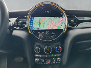 Mini Cooper Classic Trim F56 1.5i (CH)