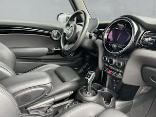 Mini Cooper Classic Trim F56 1.5i (CH)