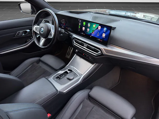 BMW 320e xDrive Touring