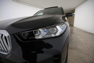 Fahrzeugbild BMW X5 50e xDrive SAG