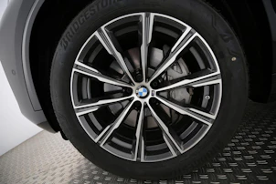 Fahrzeugbild BMW X5 50e xDrive SAG