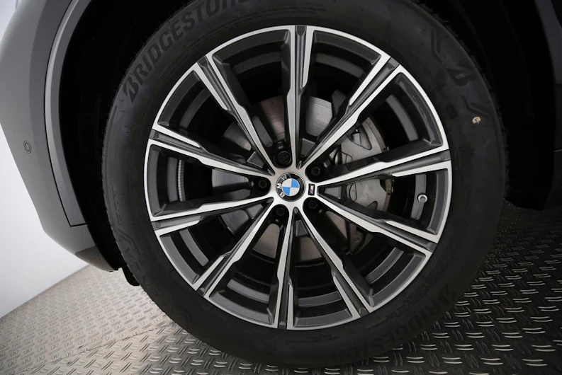 Fahrzeugbild BMW X5