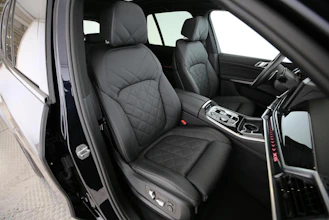 https://vehicle.imgix.net/4341898/c72d4bba-017b-4f80-9da0-d5913011471d.jpg
