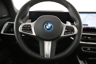 https://vehicle.imgix.net/4341898/ced09d8a-beed-4c11-aa27-e981de98d2cd.jpg