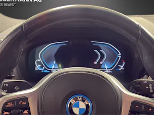 BMW iX3 IMPRESSIVE