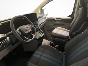 Ford Tourneo C Bus 320 L1 2.0 EcoBlue 170 Sport 4x4