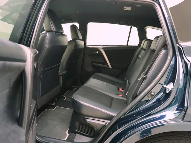 Toyota RAV4 2.5 HSD Sapphire