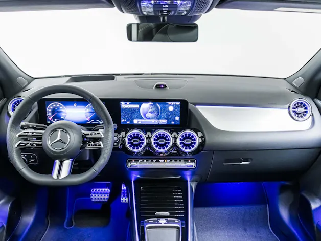 Mercedes-Benz GLA 250 4MATIC Swiss Star