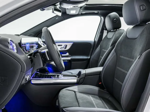 Mercedes-Benz GLA 250 4MATIC Swiss Star