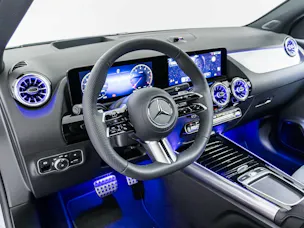 Mercedes-Benz GLA 250 4MATIC Swiss Star