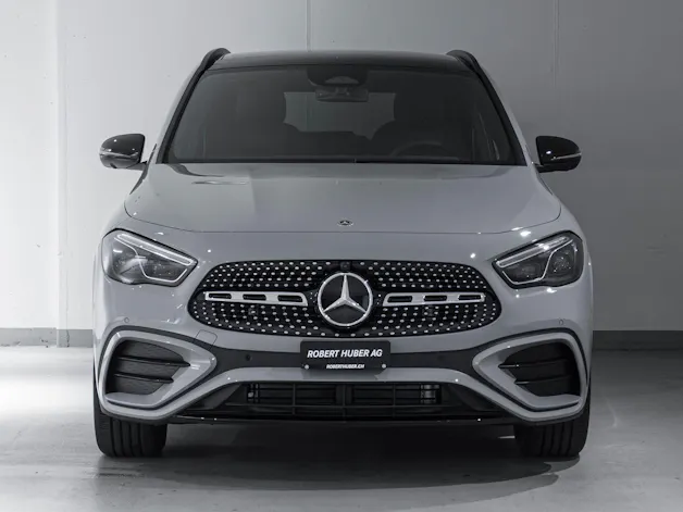 Mercedes-Benz GLA 250 4MATIC Swiss Star