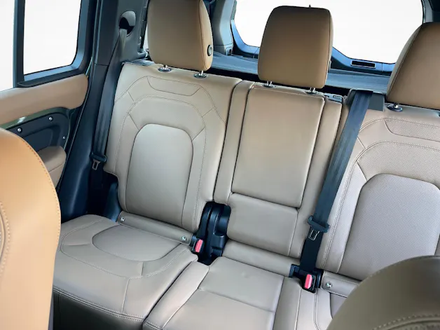 Land Rover Defender 110 3.0 D I6 350 X-Dynamic HSE