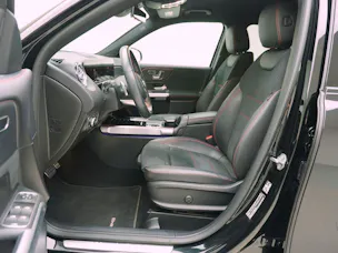 Mercedes-Benz GLB-Klasse GLB 250 AMG Line 4matic