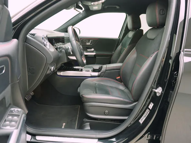 Mercedes-Benz GLB-Klasse GLB 250 AMG Line 4matic