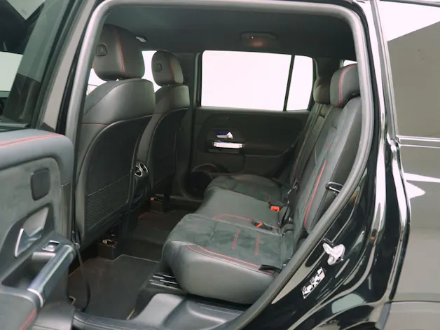 Mercedes-Benz GLB-Klasse GLB 250 AMG Line 4matic