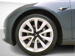 Tesla Model 3 Long Range Dual Motor AWD