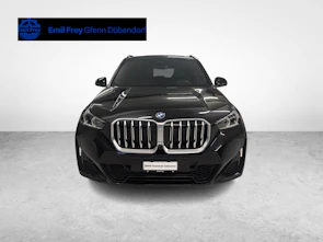 Fahrzeugbild BMW X1 25e xDrive paddles