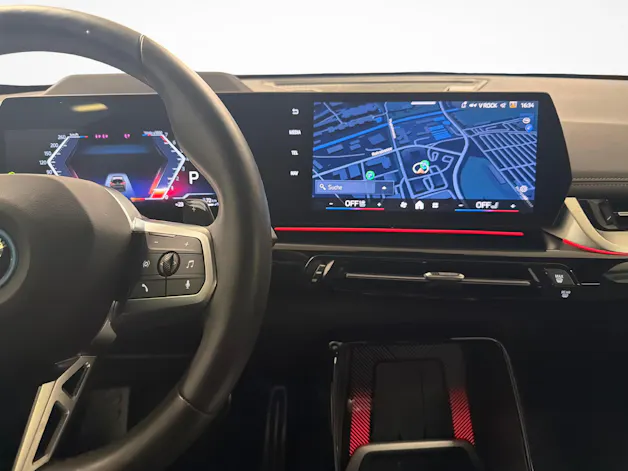 BMW X1 25e xDrive paddles