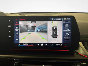 BMW X1 25e xDrive paddles