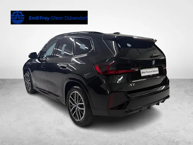 BMW X1 25e xDrive paddles