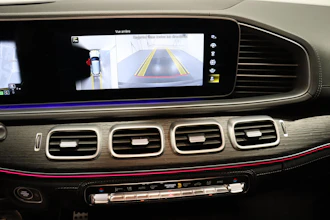 https://vehicle.imgix.net/4342140/af71f9ce-0058-458f-9733-f0e9edcb0986.JPG