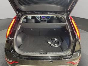 https://vehicle.imgix.net/4342167/15f80d30-c2e9-49fc-9d48-ba4873c8d0b4.jpg