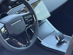 immagine del veicolo LAND ROVER Range Rover Evoque 1.5 T 270e Hoxton Edition