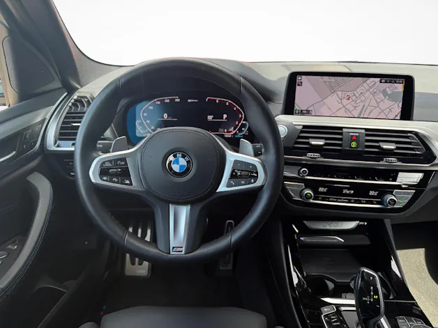 BMW X3 30e xDrive SAG