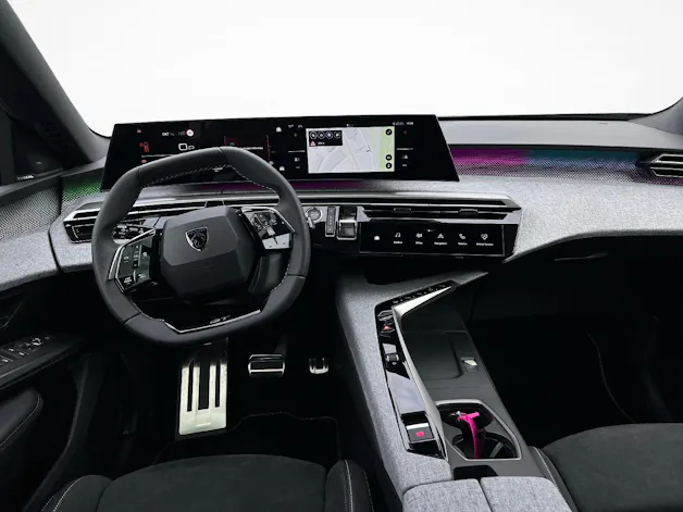 PEUGEOT 3008 1.2 Hybrid GT Exclusive