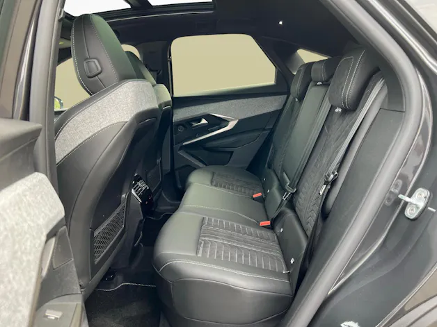 PEUGEOT 3008 1.2 Hybrid GT Exclusive