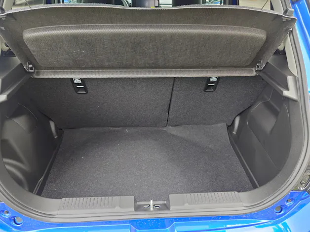 Suzuki Swift 1.2 Sakura Hybrid 4x4