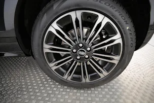 Land Rover Range Rover Evoque 1.5 T 270e Hoxton Edition