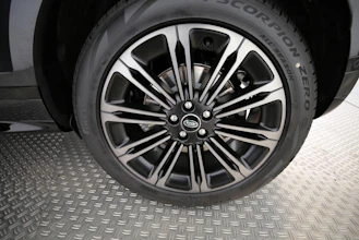 https://vehicle.imgix.net/4342249/613b9a38-3a13-492a-875c-ad288ca5b0ec.jpg