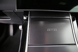 https://vehicle.imgix.net/4342249/aabf0567-e899-4954-819e-ea7744ef3ffd.jpg