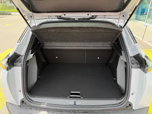 Peugeot 2008 1.2 Hybrid 145 GT