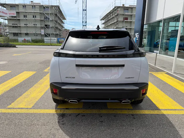 Peugeot 2008 1.2 Hybrid 145 GT