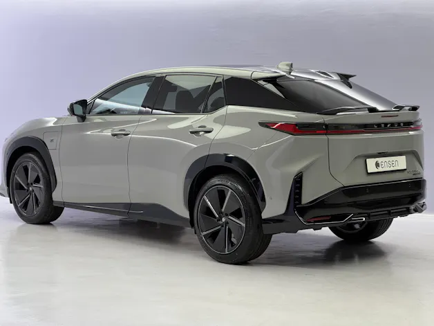 Lexus RZ 550e F Sport