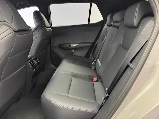 Lexus RZ 550e F Sport