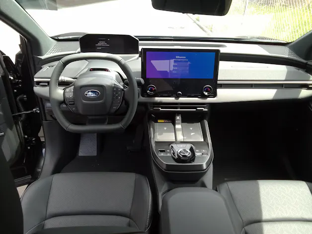 Subaru Solterra eV Luxury AWD