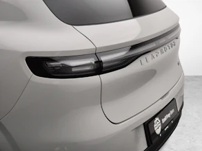 https://vehicle.imgix.net/4342341/363edfe7-b778-4383-9253-969587aa7104.jpg