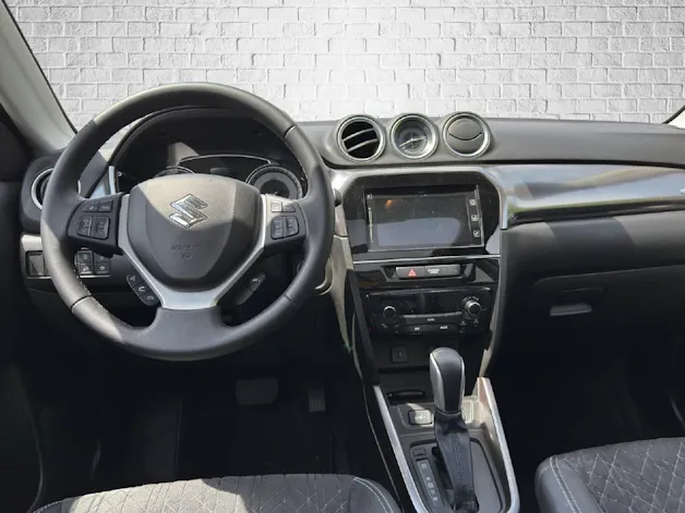 Suzuki Vitara 1.4 T Compact Top 4x4