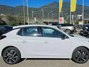 Opel Corsa 1.2 T Hybrid Viva