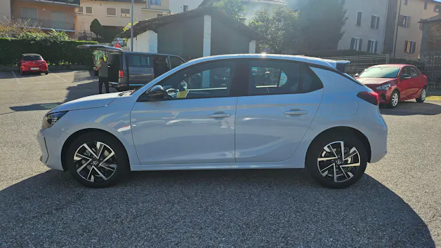 Opel Corsa 1.2 T Hybrid Viva
