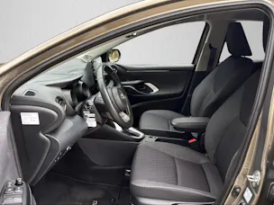 Toyota Yaris 1.5 VVT-i HSD Trend