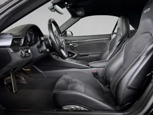 Porsche 911 Carrera 4 GTS Cabriolet
