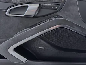 Porsche 911 Carrera 4 GTS Cabriolet